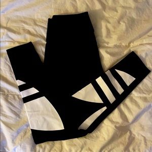 Adidas leggings